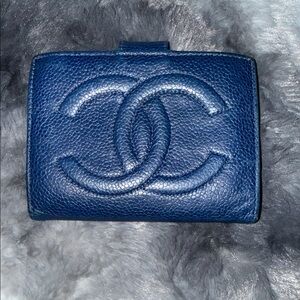 CHANEL Series 3 (1994-1996) Vintage Blue Caviar Leather Compact Bifold Wallet